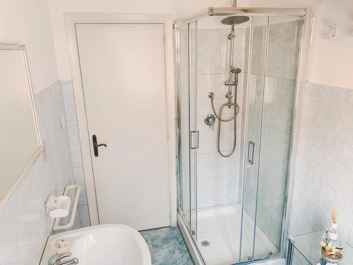 קאסטלסארדו City B&B מראה חיצוני תמונה