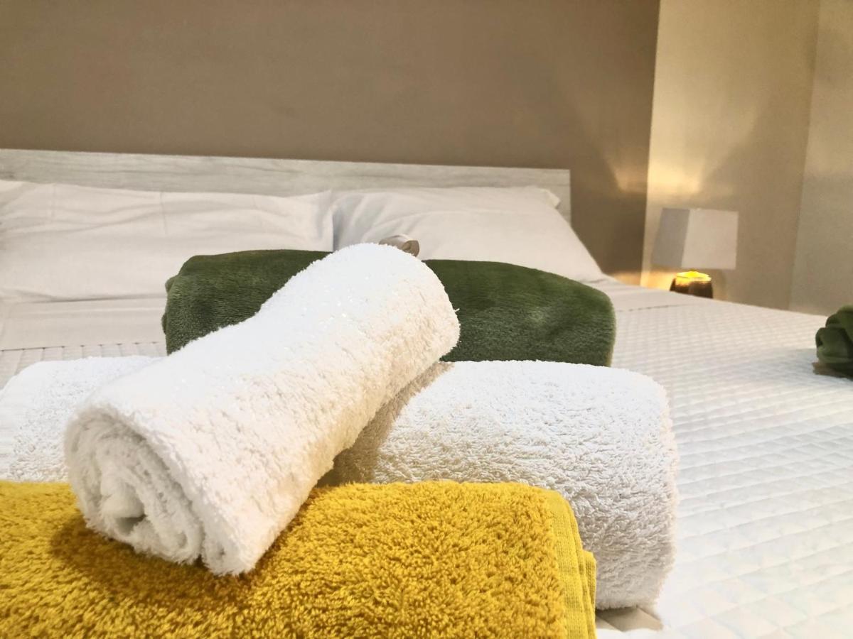 קאסטלסארדו City B&B מראה חיצוני תמונה
